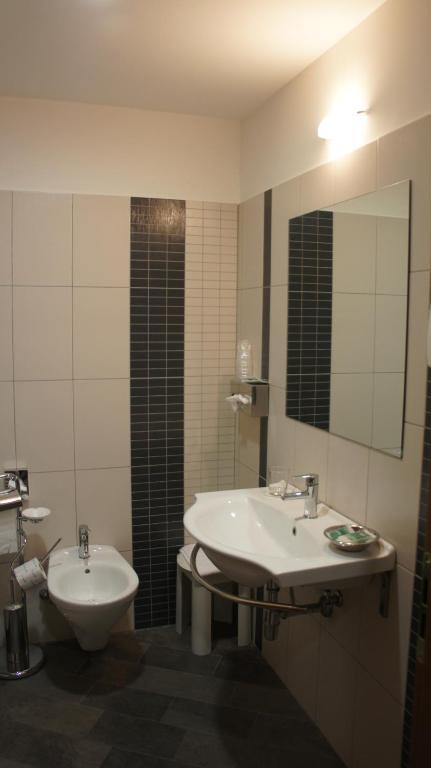 Hotel Le Sorgenti Пополи Экстерьер фото